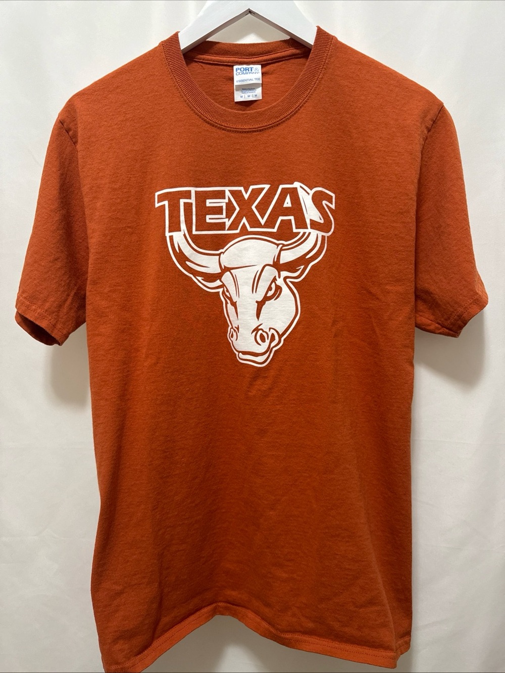 Texas Longhorns Burnt Orange Graphic T-Shirt men’s medium. 119